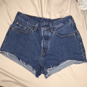 levis dark denim shorts